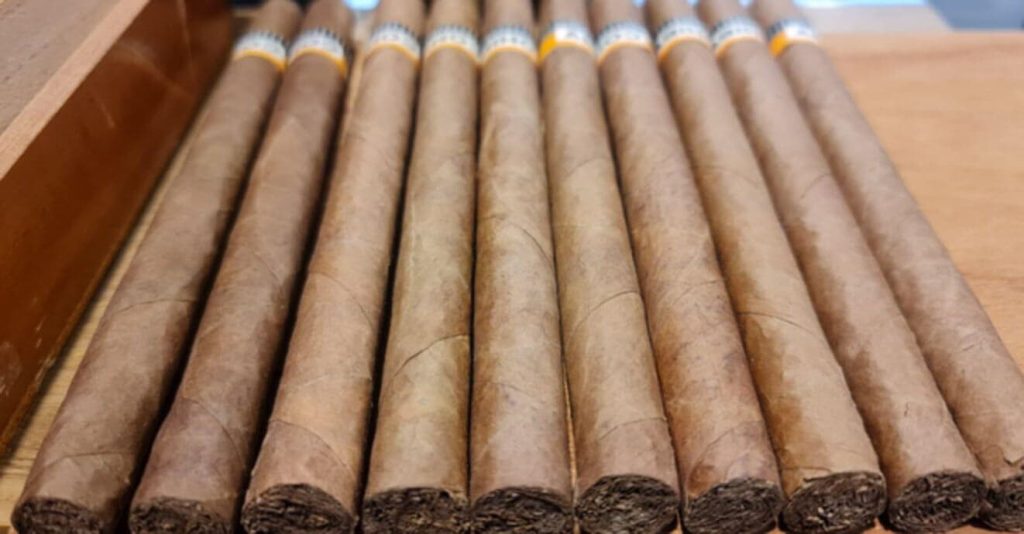 Сигары, изготовленные из гомогенизированного табачного листа